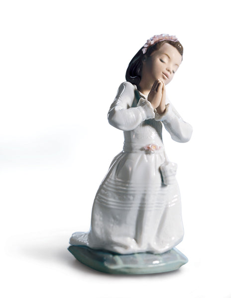 1st Communion Girl Figurine by Lladro, 7.48 inches, Hand Painted. - St. Mary's Gift Store